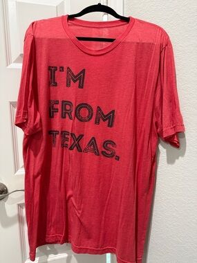 Women's Red Graphic 'I'm From Texas' Short Sleeve Tee